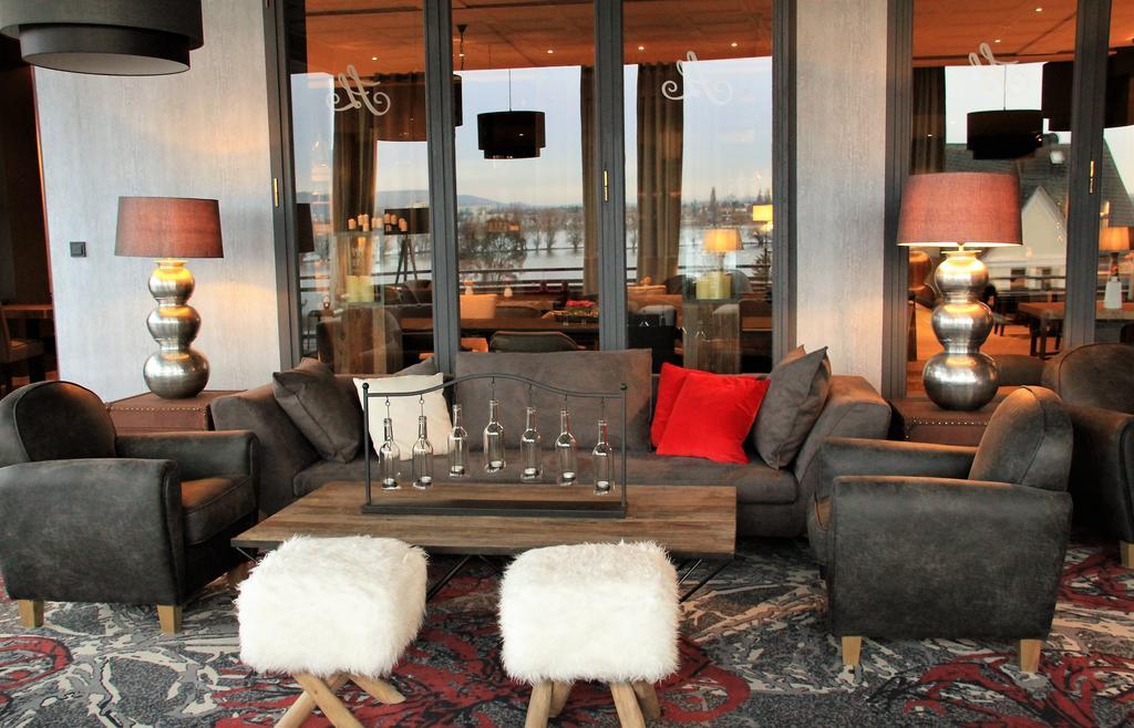 Naegler'S Fine Lounge Hotel โอสตริช-วินเคิล ภายนอก รูปภาพ